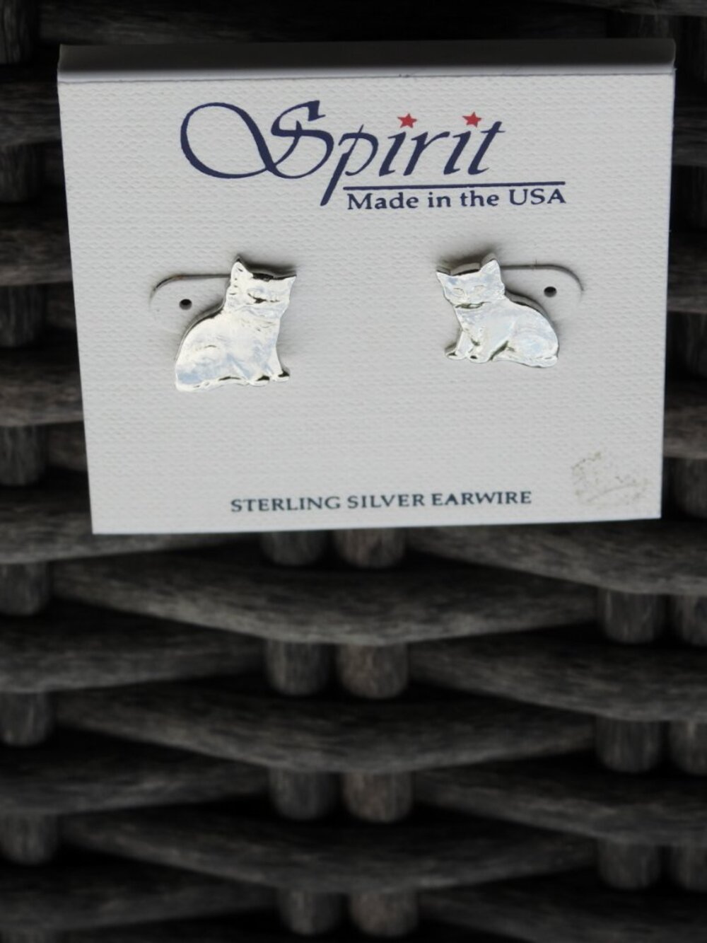 STERLING SILVER CAT STUDDED EARRINGS SPIRIT NEW